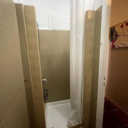 Room 2 Marechal 2-Barrio Alto/ Santa Catarina